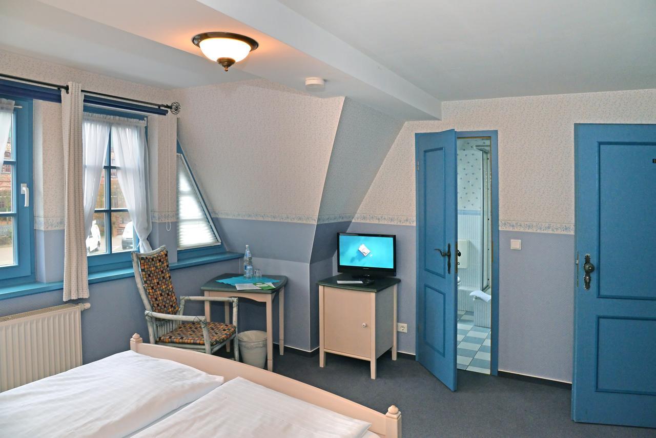 Pension Zum Brauhaus Stralsund Exterior photo